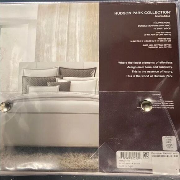 HUDSON PARK COLLECTION Italian Linens Bedskirt, white/stripe Champagne - Picture 2 of 4